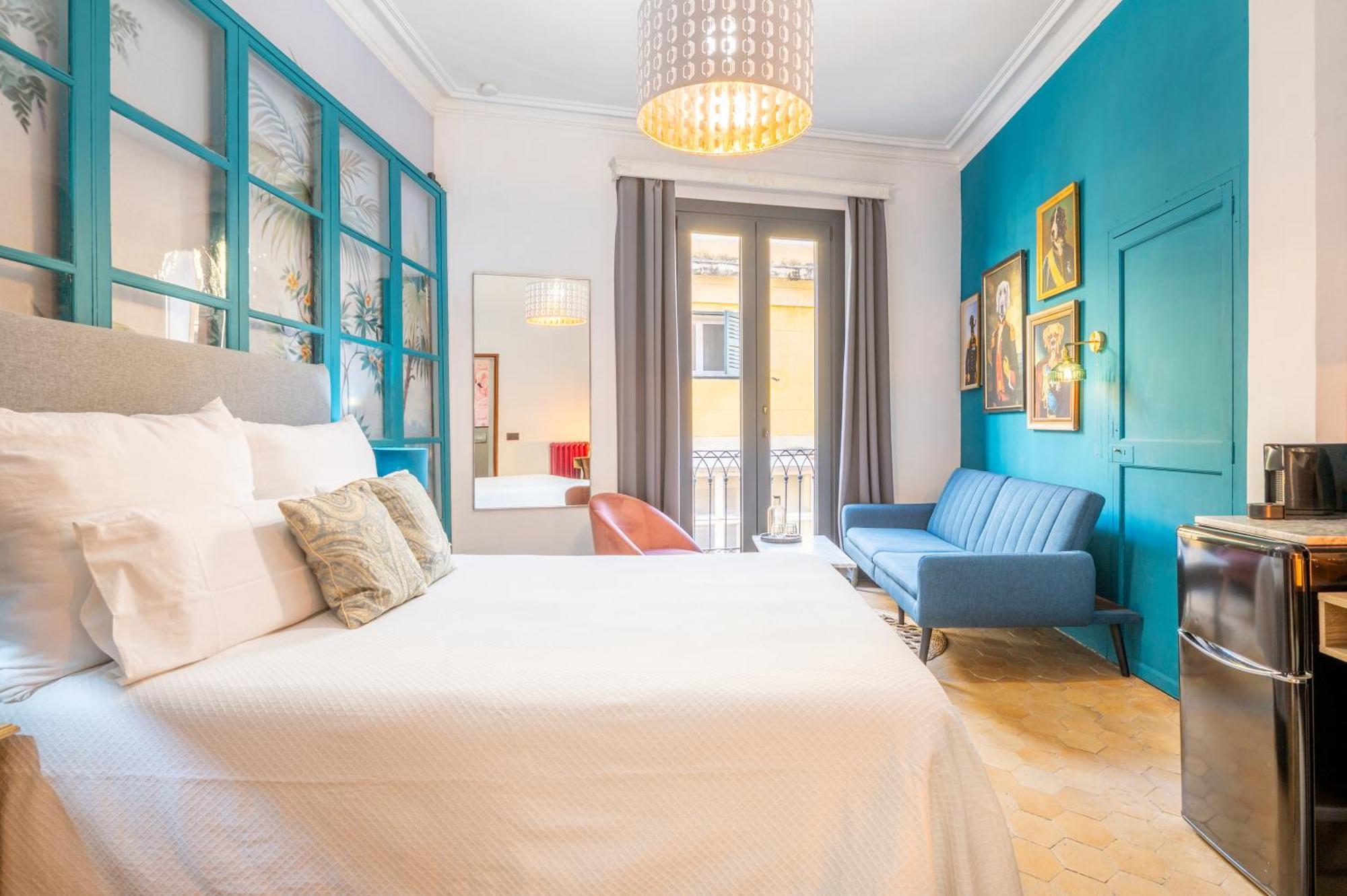 Dog Admiral - Urban Bed & Breakfast *